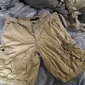 AE cargo shorts